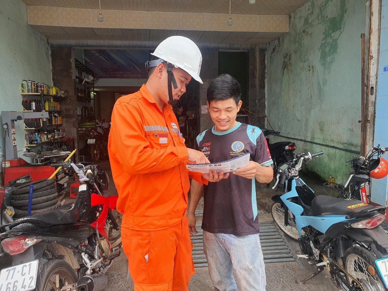 Tăng cường các giải pháp tiết kiệm điện ở Bình Định