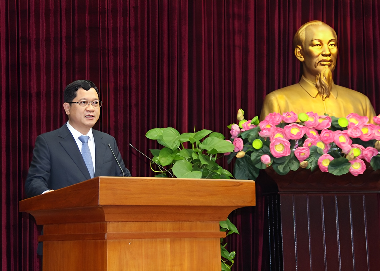 Công bố quyết định chuẩn y hai Ủy viên Ban Thường vụ Thành ủy Đà Nẵng