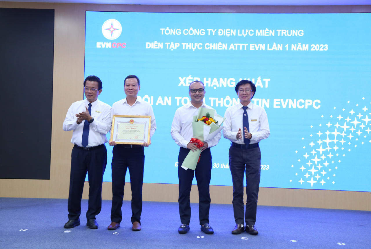 EVNCPC tuyên dương các đội, tác giả đạt giải tại cuộc thi “Phụ nữ EVN sáng tạo”