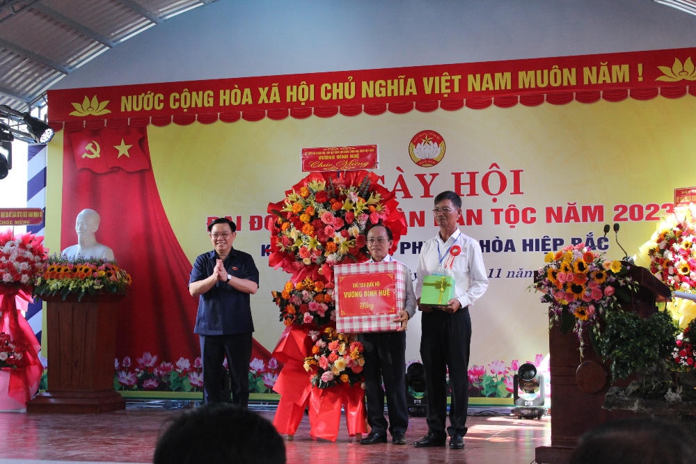 Chủ tịch Quốc hội dự Ngày hội Đại đoàn kết toàn dân tộc tại Đà Nẵng