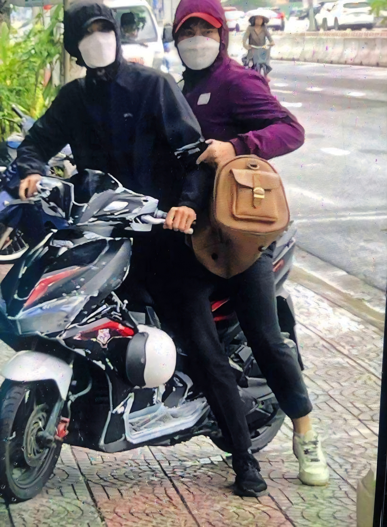 Đã bắt giữ được 2 đối tượng dùng súng cướp ngân hàng ở Đà Nẵng