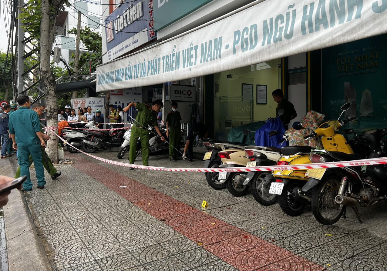 Khởi tố 2 nghi phạm nổ súng cướp ngân hàng, đâm bảo vệ tử vong ở Đà Nẵng