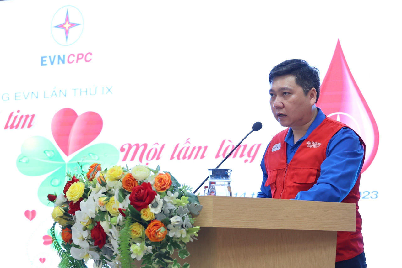 Hơn 2.300 CBCNV EVNCPC tham gia hiến máu tại chương trình Tuần lễ hồng EVN lần thứ IX năm 2023