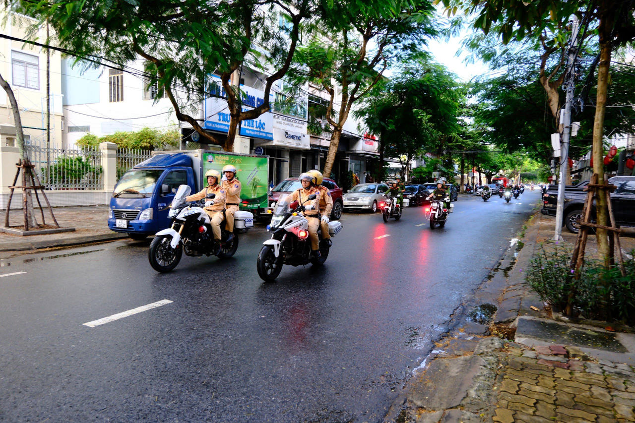 Các địa phương đồng loạt ra quân trấn áp tội phạm dịp Tết Nguyên đán