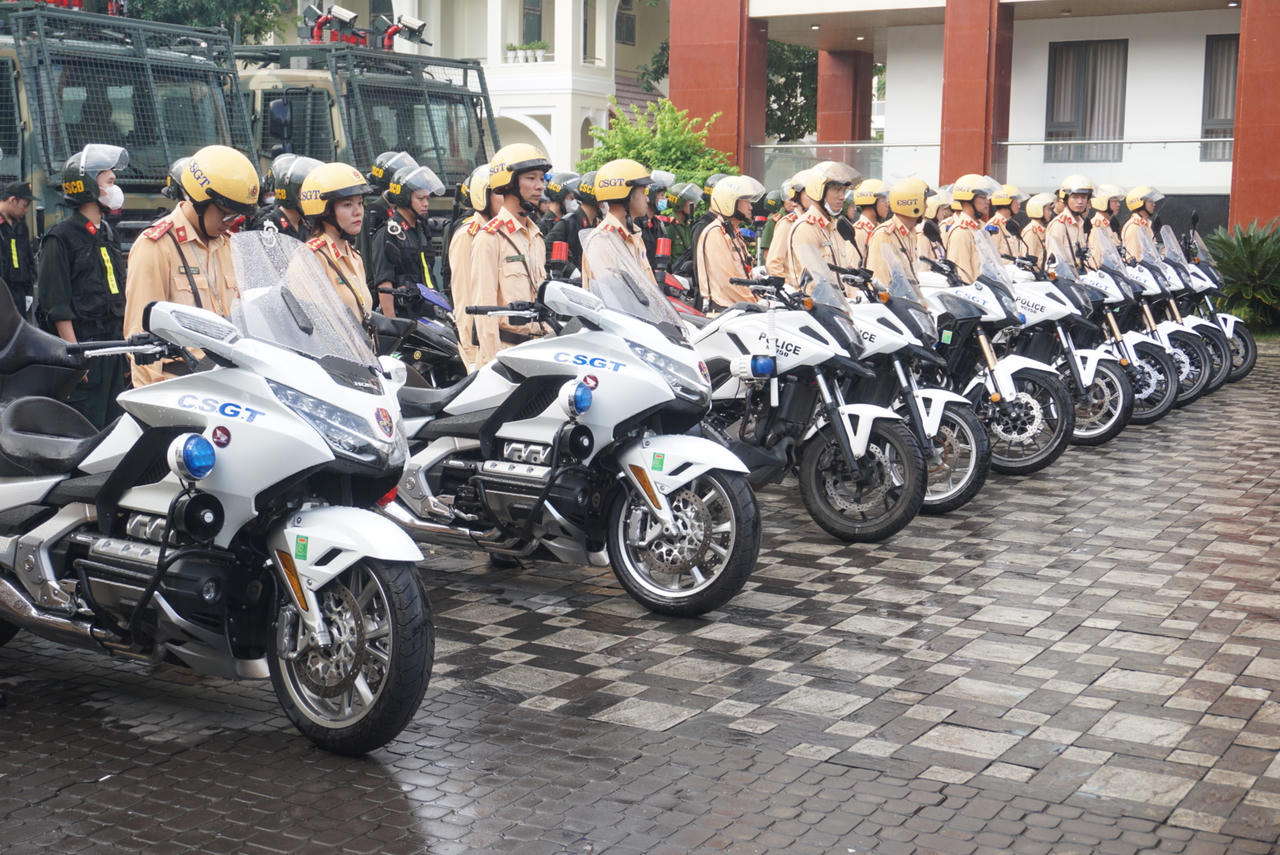 Các địa phương đồng loạt ra quân trấn áp tội phạm dịp Tết Nguyên đán
