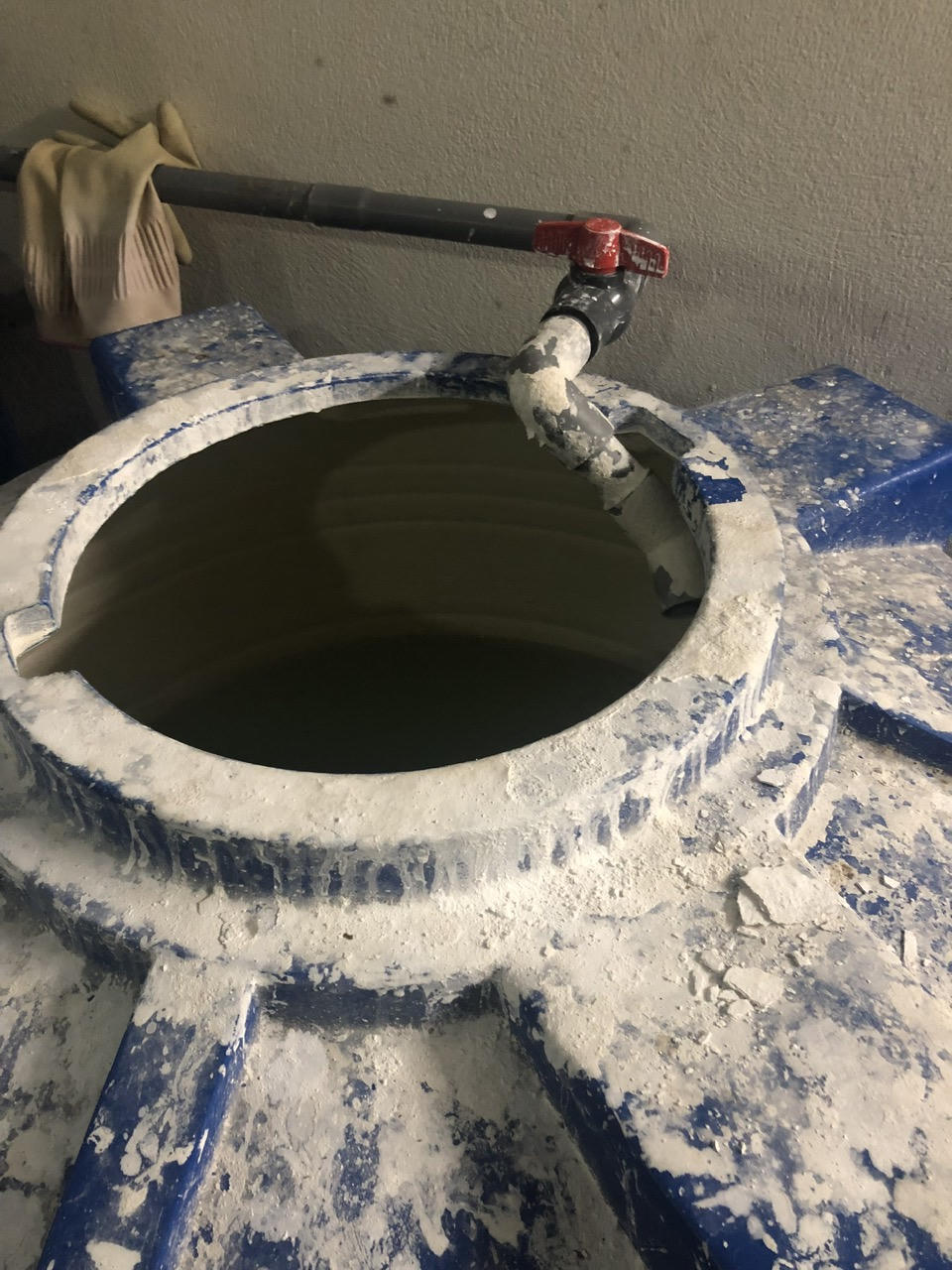 Phát hiện 2 cơ sở sản xuất giá đỗ dùng chất cấm dễ gây ngộ độc