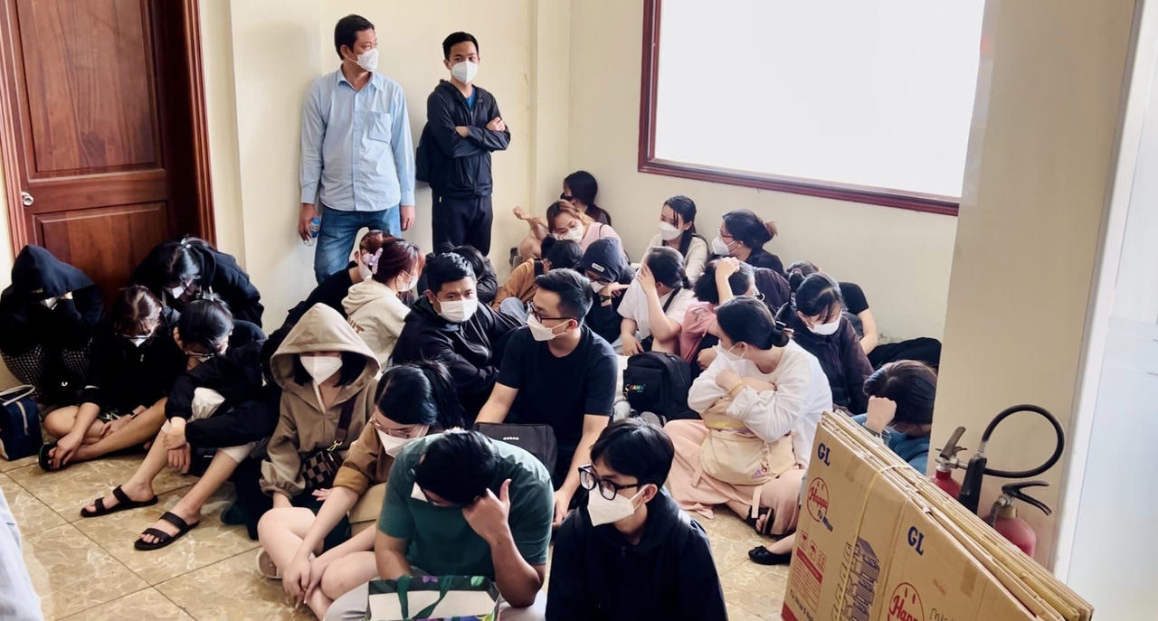 Phát hiện gần 200 người trong đường dây cho vay lãi nặng do người Trung Quốc cầm đầu