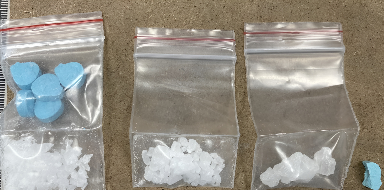 Thanh niên mang vỏ bọc tài xế grab để bán ma túy