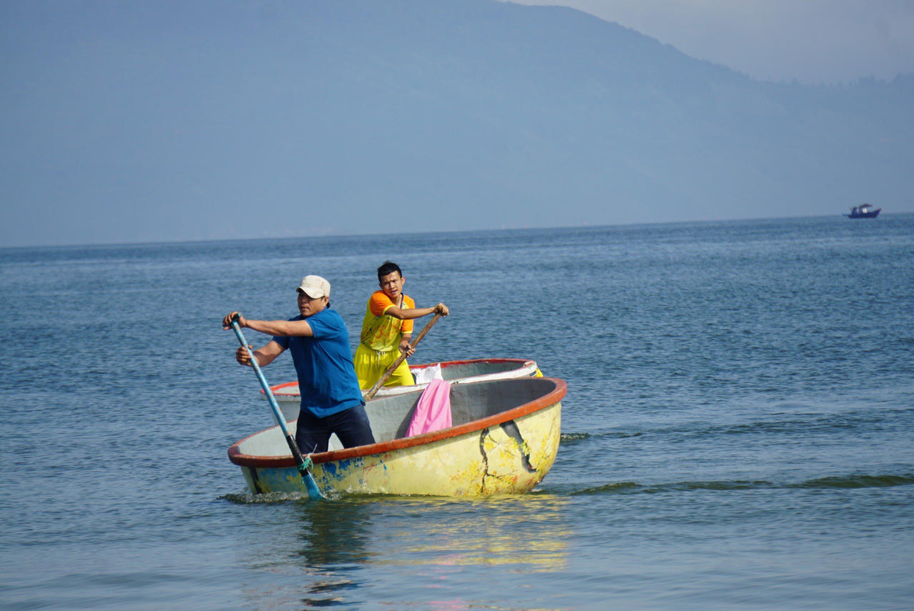 Ngư dân Đà Nẵng tranh tài tại lễ hội cầu ngư truyền thống