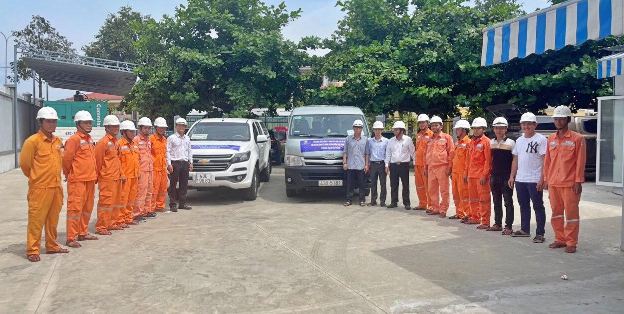 EVNCPC đồng loạt ra quân hỗ trợ hoàn thành dự án đường dây 500kV mạch 3 Quảng Trạch - Phố Nối