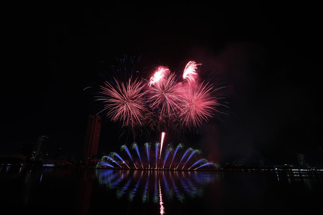 Bừng sáng đêm Đà Nẵng với màn khai mạc DIFF 2024 của đội Pháp và Việt Nam