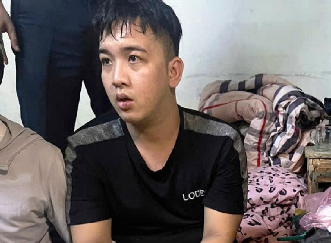 Vừa ra tù, thanh niên ở Đà Nẵng lại thủ súng đi mua bán ma tuý