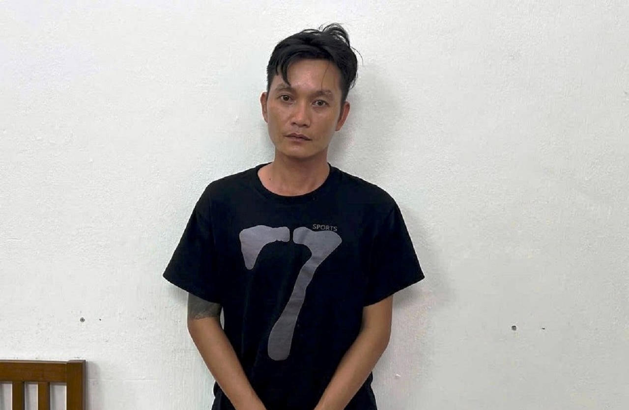 Chủ tịch Quảng Nam thưởng nóng Công an tỉnh phá đường dây đánh bạc 200 tỷ đồng