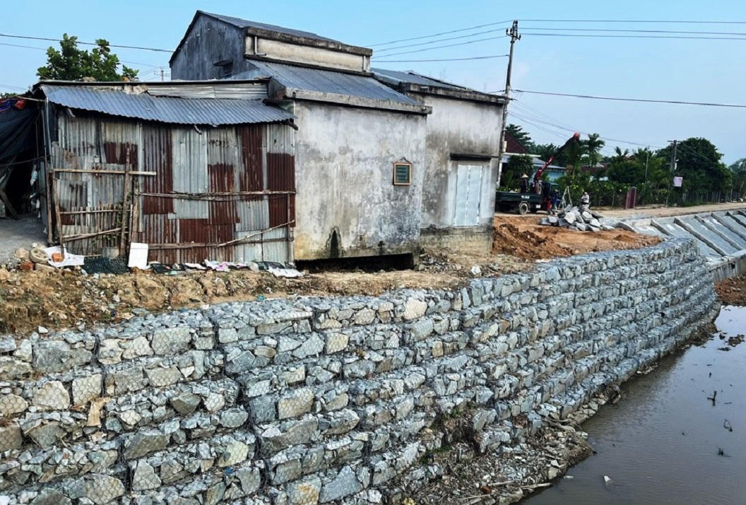 Dự án kè chống sạt lở ở Quảng Ngãi tăng tốc về đích đúng hạn 