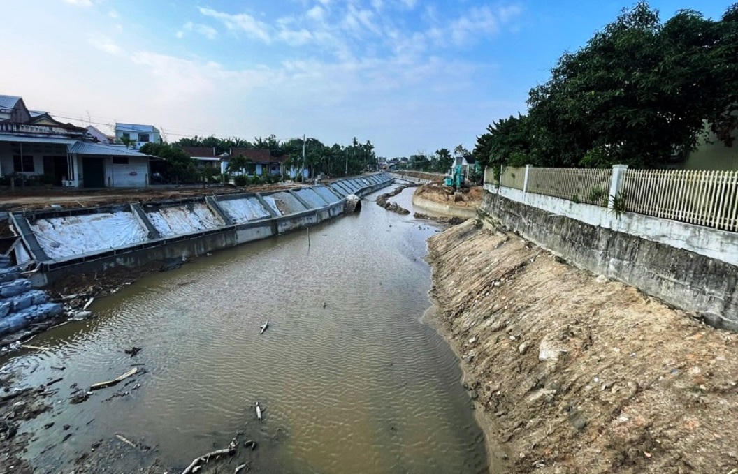 Dự án kè chống sạt lở ở Quảng Ngãi tăng tốc về đích đúng hạn 
