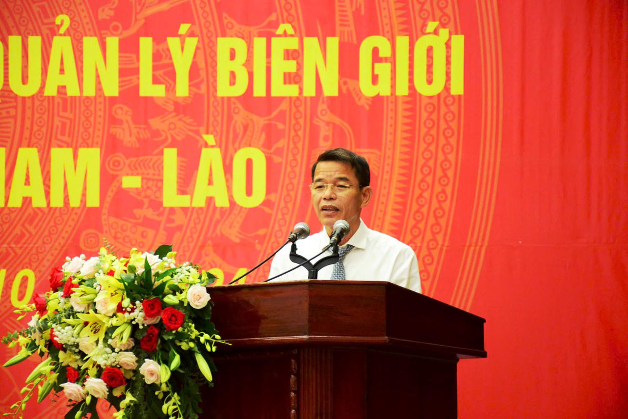 Xây dựng tuyến biên giới Việt Nam - Lào hòa bình, ổn định và phát triển bền vững