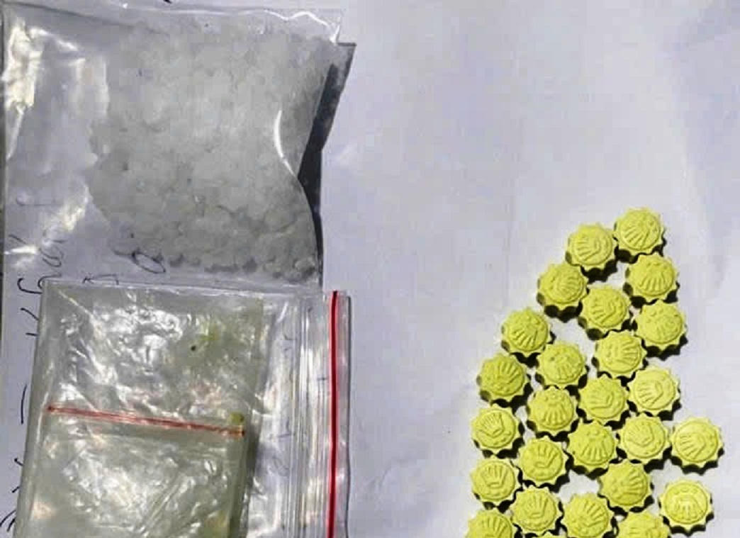 Nam thanh niên giấu ma túy trong 'vùng kín' mang đi tiêu thụ