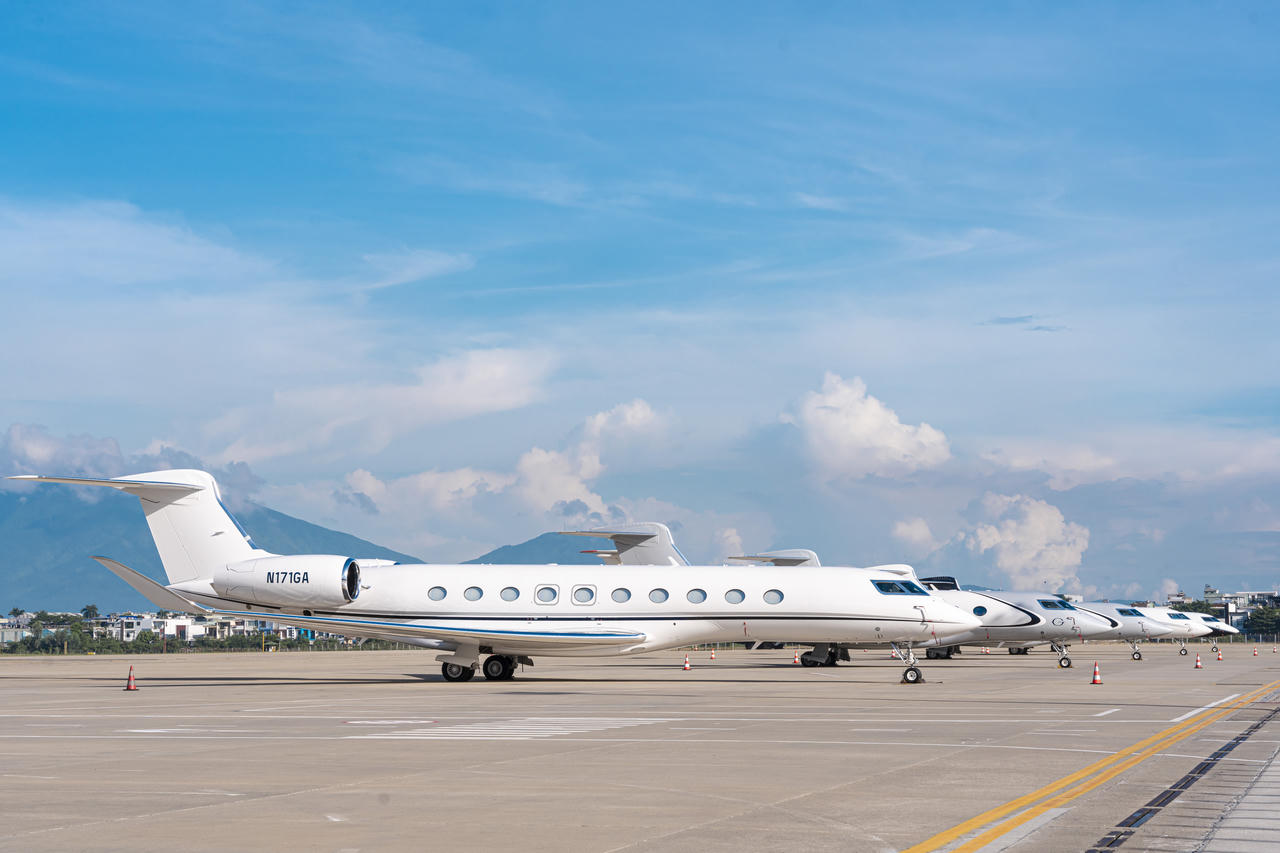 Khám phá 5 siêu phẩm máy bay Gulfstream vừa xuất hiện tại Đà Nẵng 