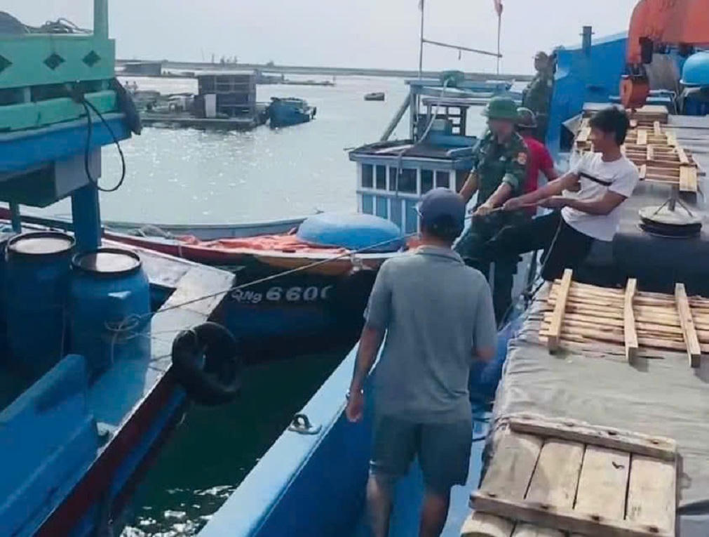 Hình ảnh đảo tiền tiêu ở Quảng Ngãi ứng phó bão số 6