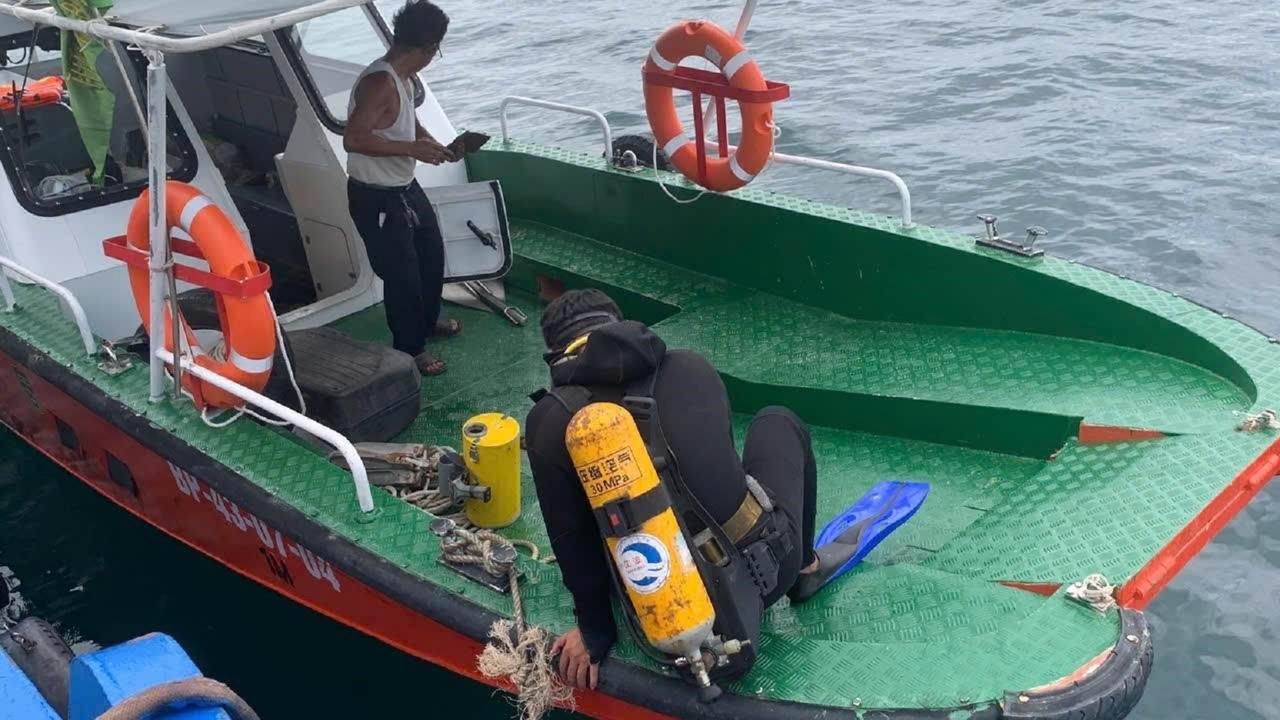 Chưa khẳng định có hay không 18.000 lít dầu DO trên tàu hàng chìm ở biển Quảng Nam