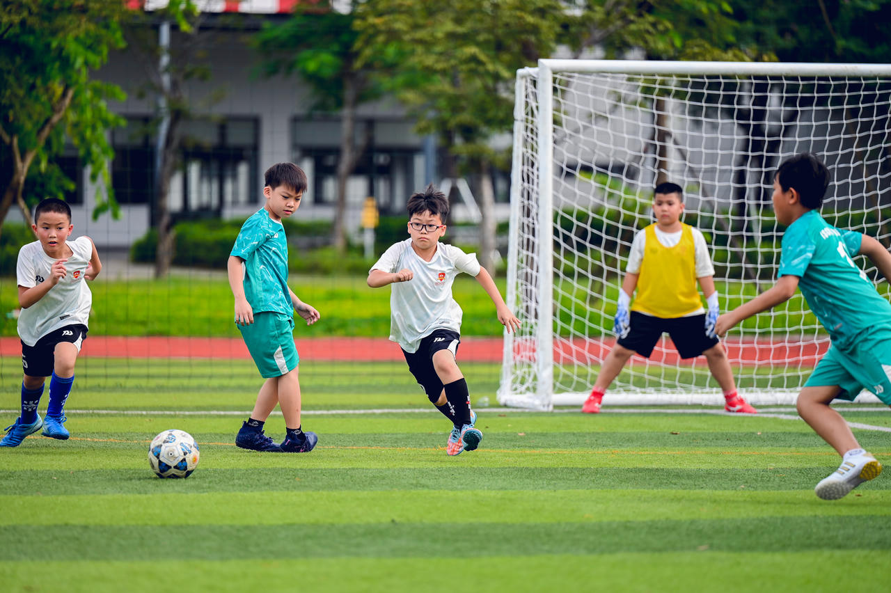 Sôi động giải thể thao liên hệ thống trường iSchool, UKA và IEC Olympics 2024