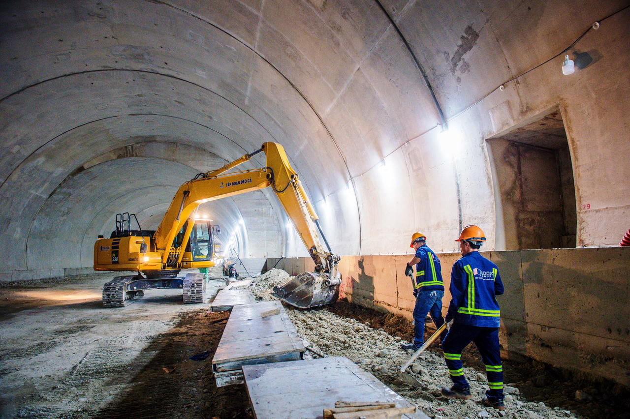 Quảng Ngãi đẩy nhanh tiến độ phê duyệt giá đất, tháo gỡ vướng mắc tại cao tốc Bắc – Nam