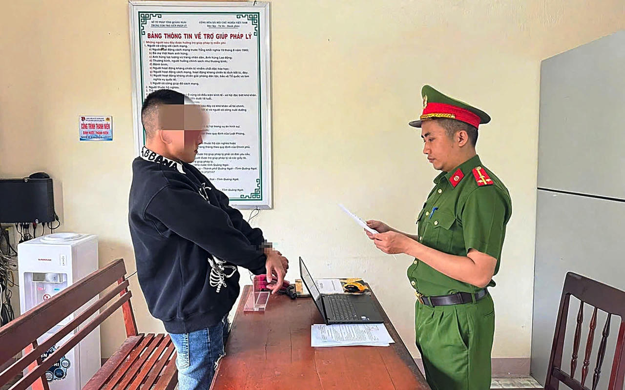 Khởi tố nam thanh niên quan hệ tình dục với 2 chị em sinh đôi 15 tuổi