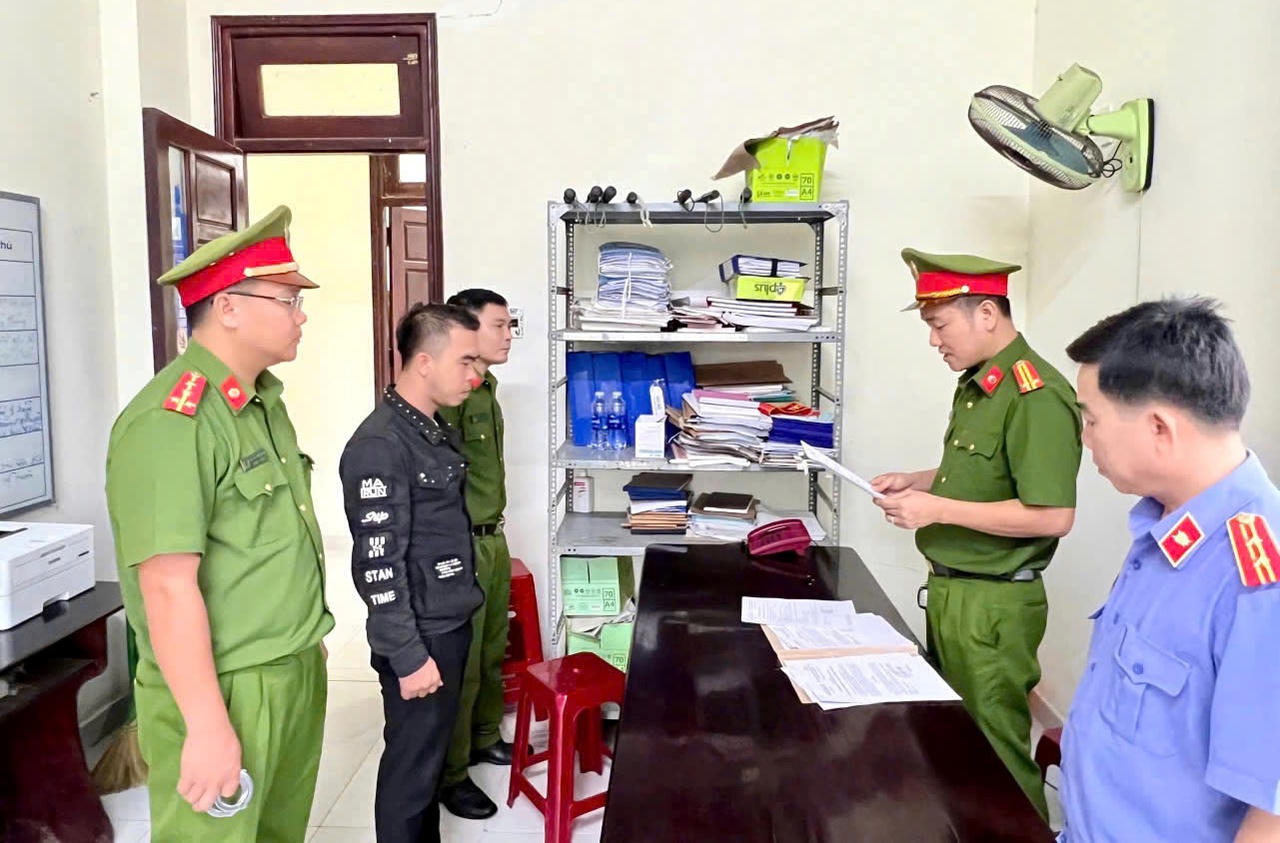 Bắt tạm giam Phó Ban chỉ huy quân sự xã nhận 120 triệu đồng 'chạy' không khám nghĩa vụ