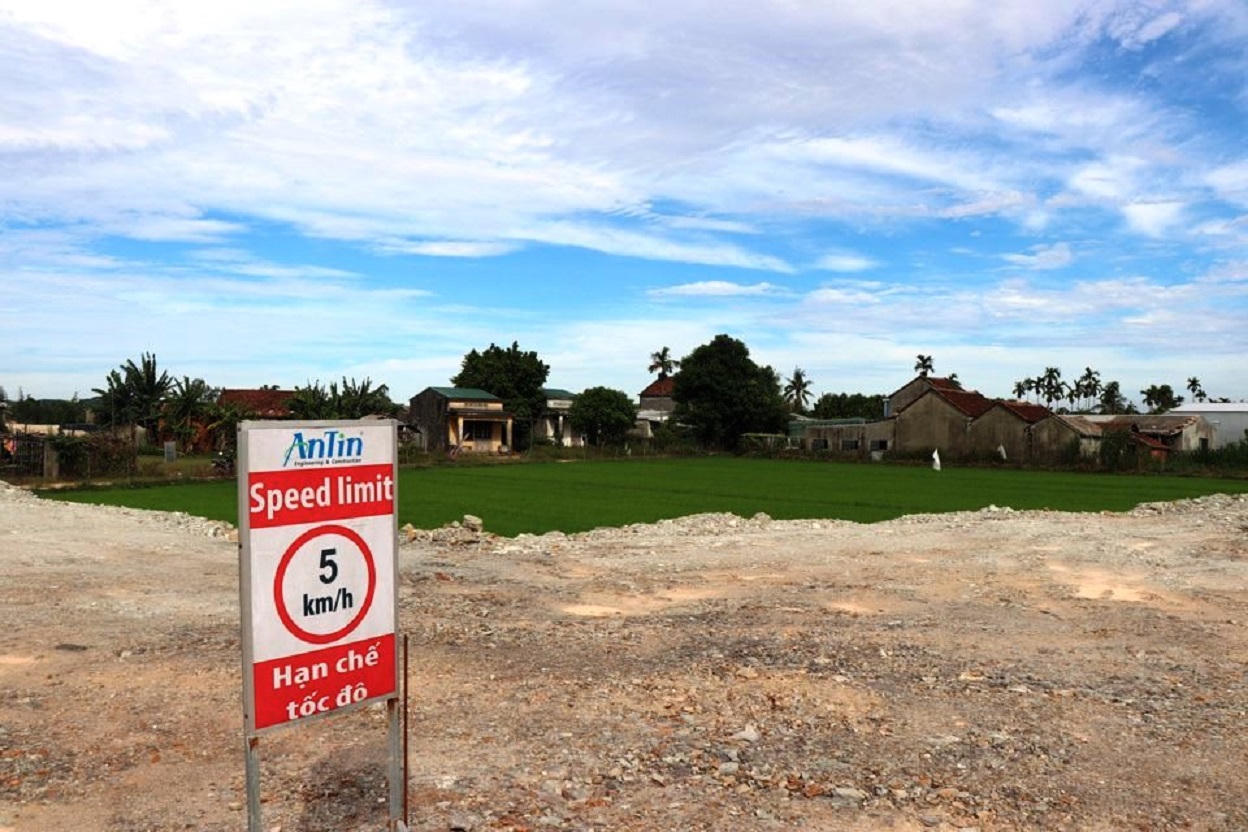 Niềm vui được “cởi trói” khỏi quy hoạch treo dự án VSIP Quảng Ngãi