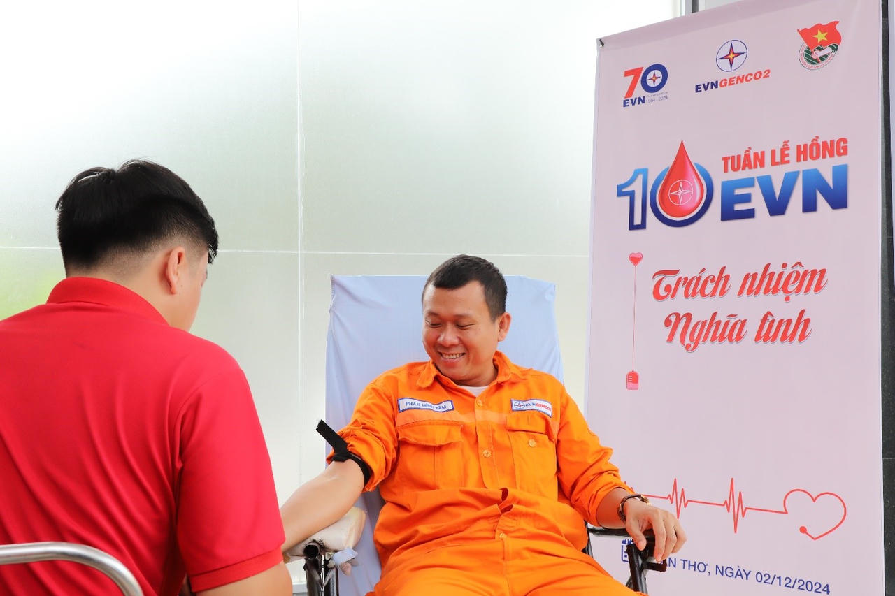 EVNGENCO2 hiến tặng 111 đơn vị máu trong ngày đầu tiên tổ chức tuần lễ hồng EVN lần X