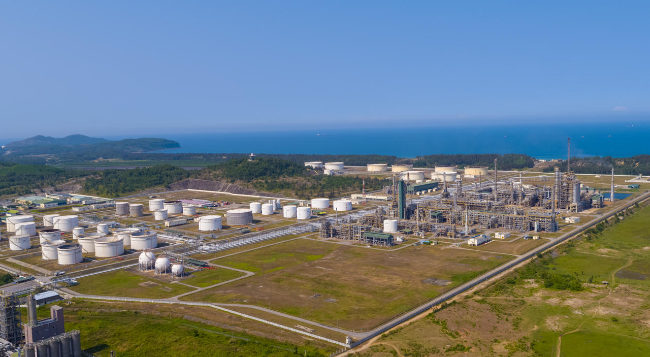 Quảng Ngãi kiến nghị dùng khí hóa lỏng nhập khẩu phục vụ các dự án điện khí