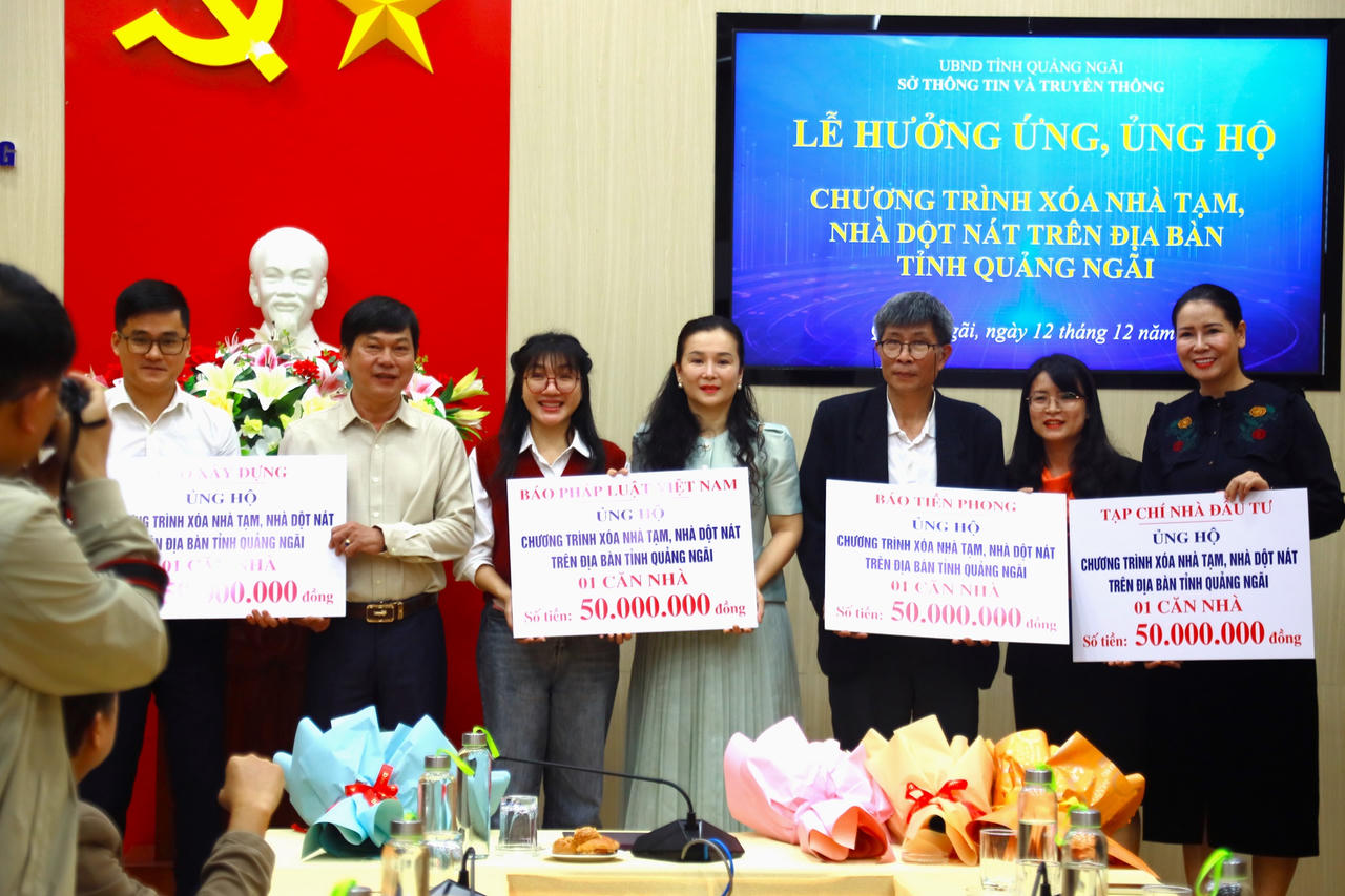 Báo Pháp luật Việt Nam ủng hộ 1 căn nhà chương trình xóa nhà tạm Quảng Ngãi