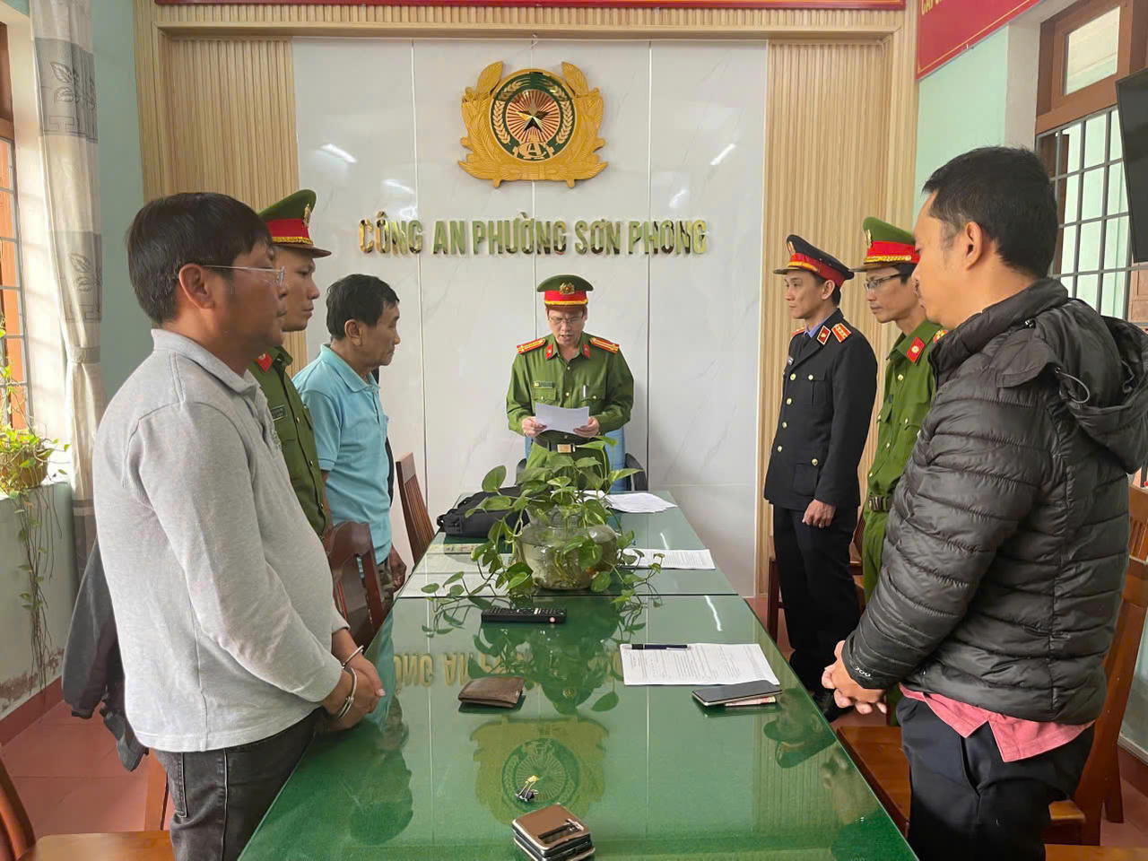 Trưởng phòng quản lý đô thị Hội An bị khởi tố