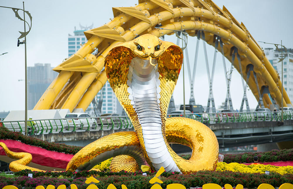 Các tỉnh miền Trung “trình làng” linh vật Tết Ất Tỵ 2025