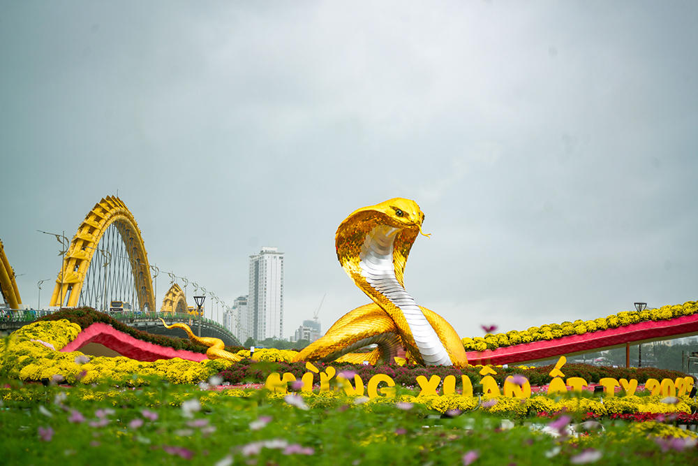 Các tỉnh miền Trung “trình làng” linh vật Tết Ất Tỵ 2025