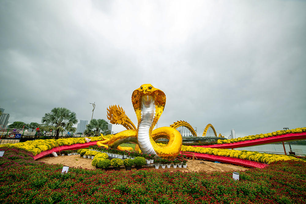 Các tỉnh miền Trung “trình làng” linh vật Tết Ất Tỵ 2025