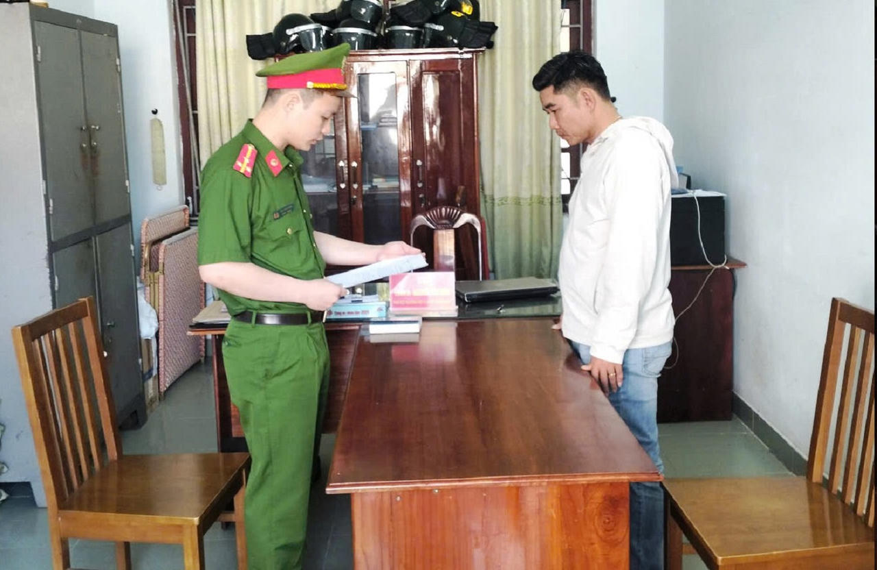 Khởi tố cán bộ xã chiếm đoạt tiền hỗ trợ người bị bệnh hiểm nghèo