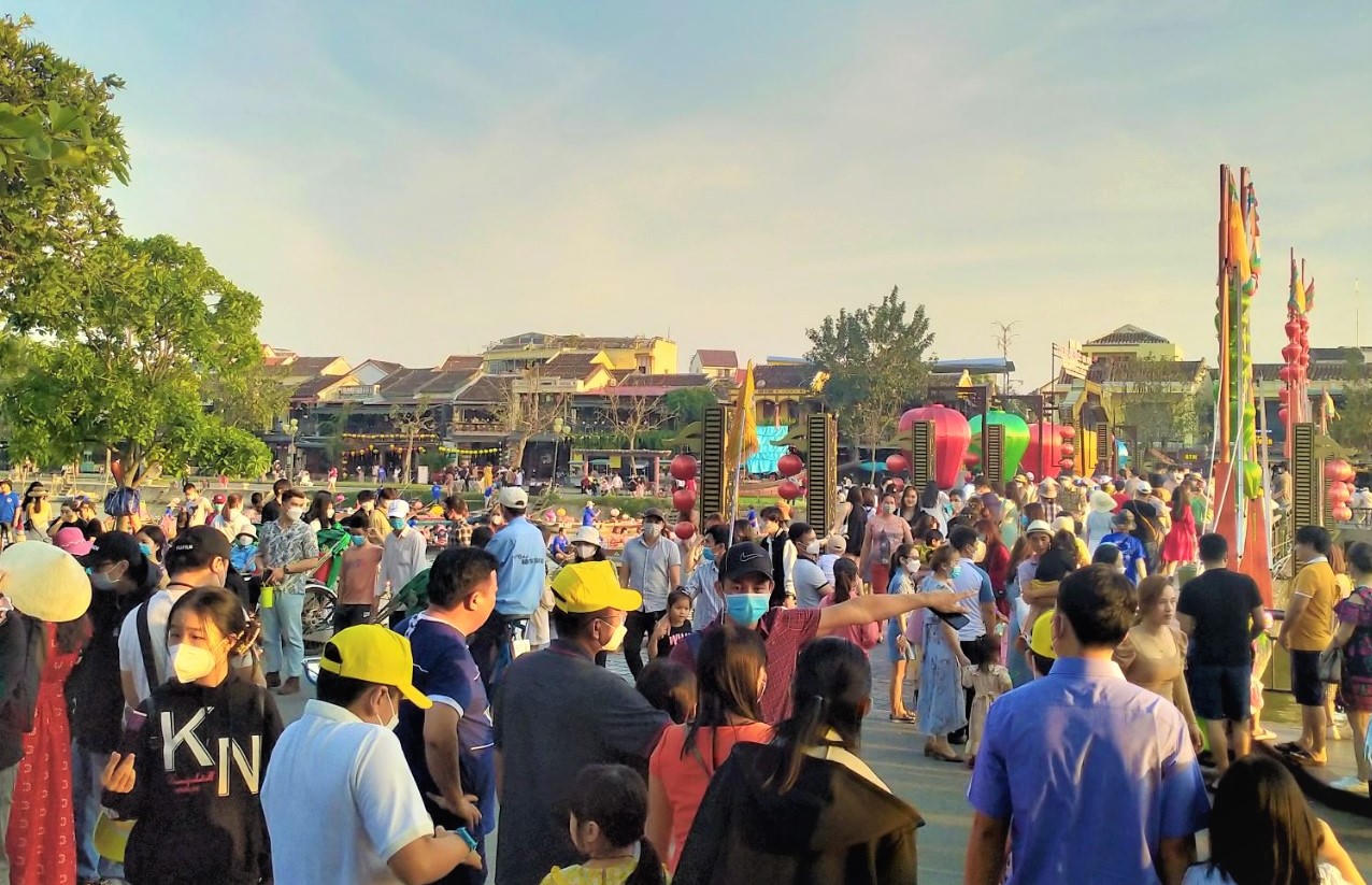 Du lịch Đà Nẵng, Quảng Nam đón hơn 700.000 lượt khách tham quan, lưu trú dịp Tết