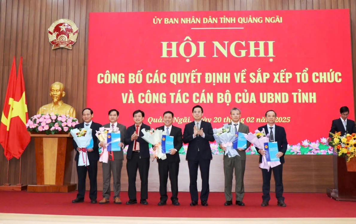 Quảng Ngãi bổ nhiệm 5 Giám đốc sở sau hợp nhất