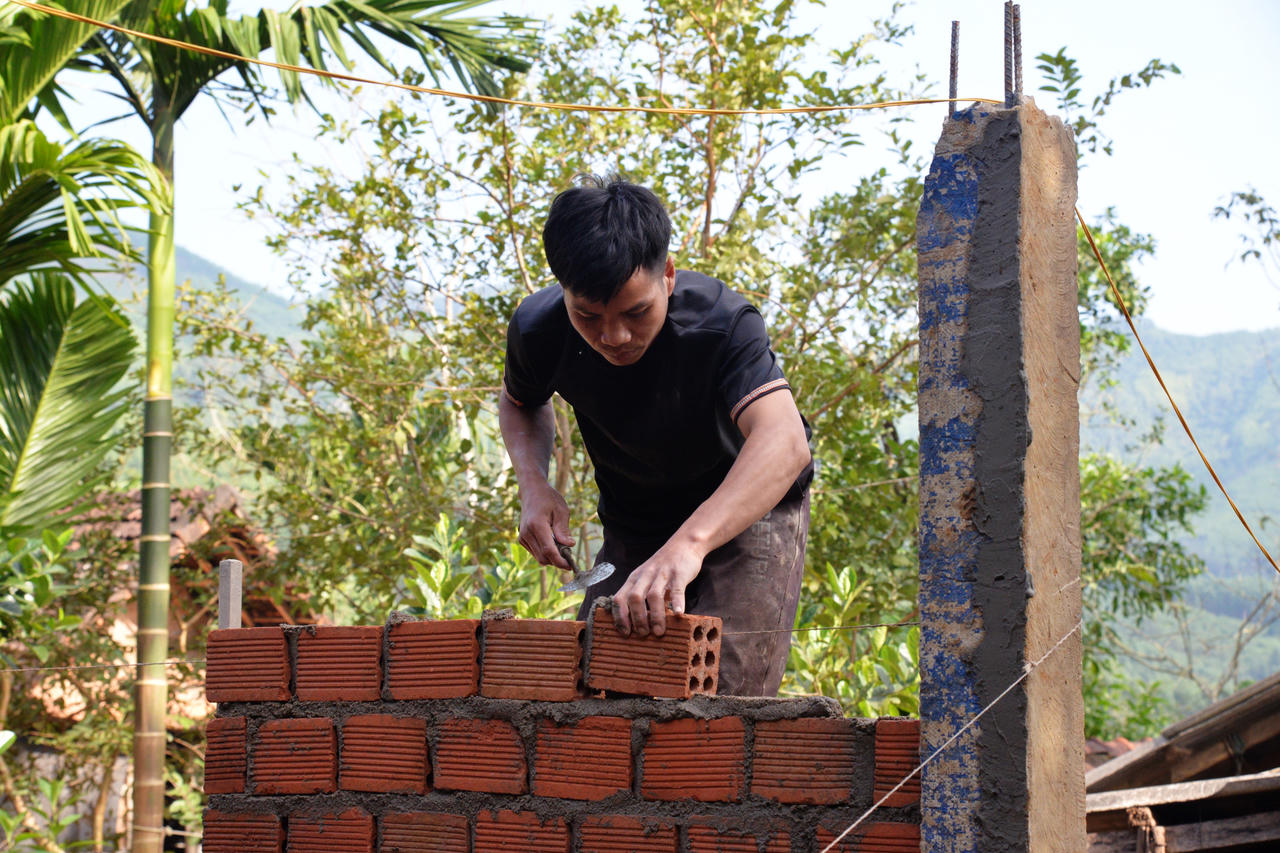 Xã miền núi ở Quảng Ngãi 'về đích' xóa nhà tạm, nhà dột nát