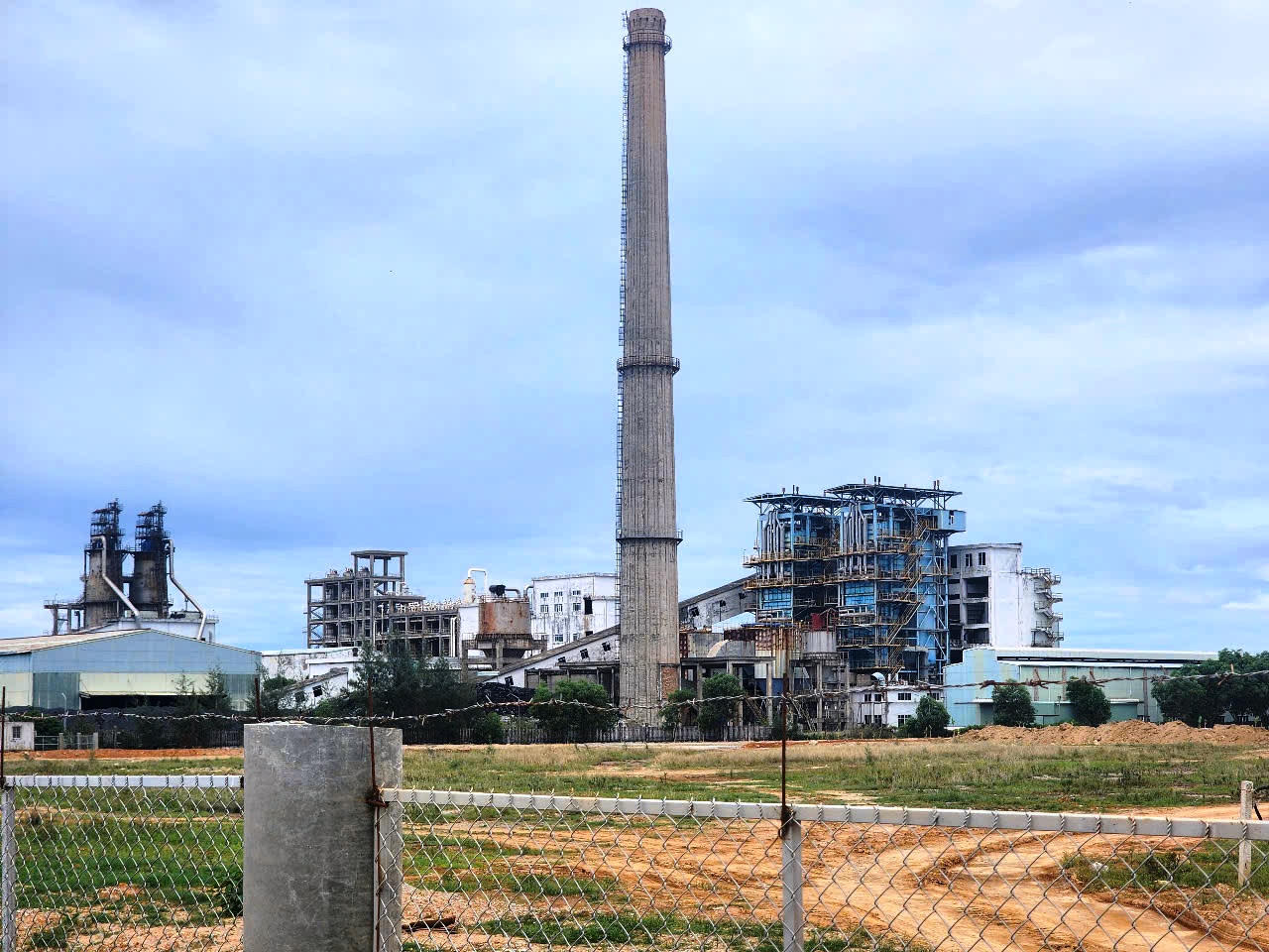 Hoàn thành cưỡng chế kê biên tài sản nhà máy sô đa Chu Lai