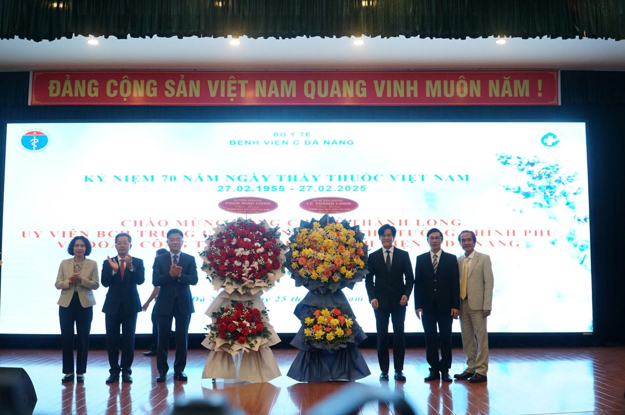 Phó Thủ tướng Lê Thành Long thăm Bệnh viện C Đà Nẵng