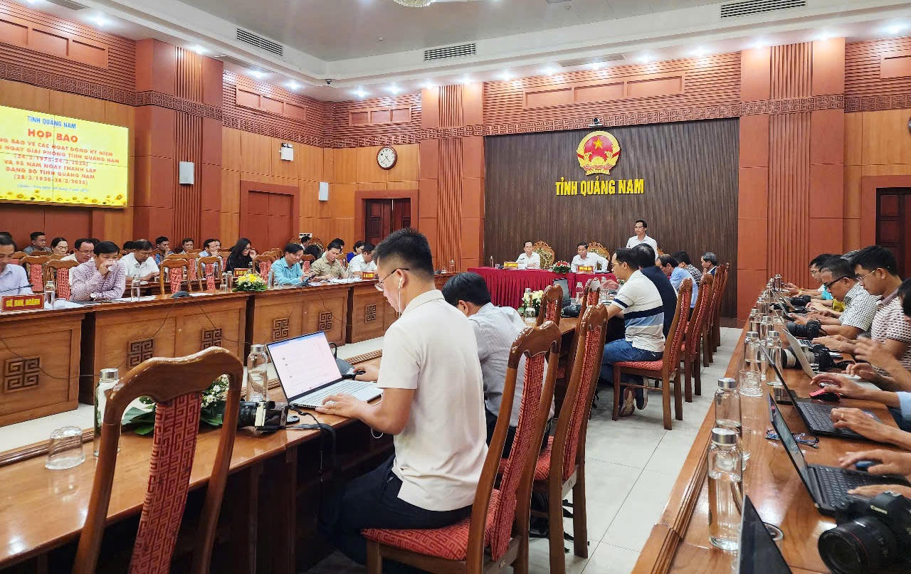 Tỉnh Quảng Nam tổ chức nhiều hoạt động văn hóa nghệ thuật chào mừng 50 năm giải phóng