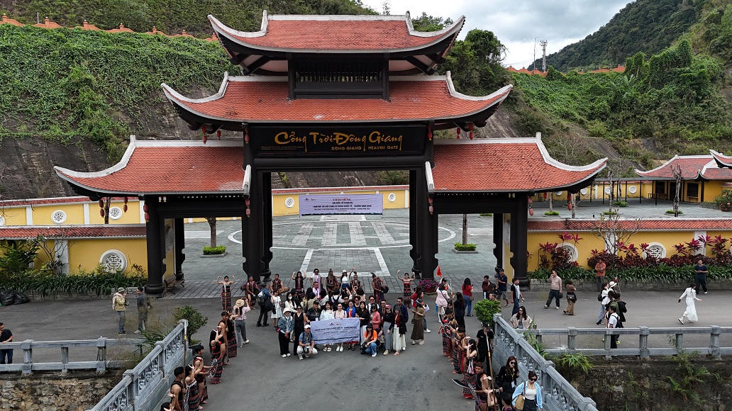 Du lịch phía tây Quảng Nam phát triển bền vững với 'cung đường di sản'