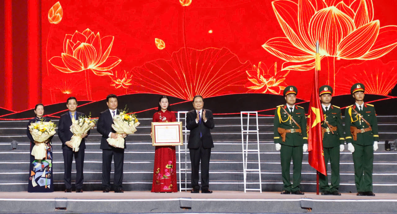 Chủ tịch Quốc hội Trần Thanh Mẫn dự Lễ kỷ niệm 80 năm Ngày khởi nghĩa Ba Tơ