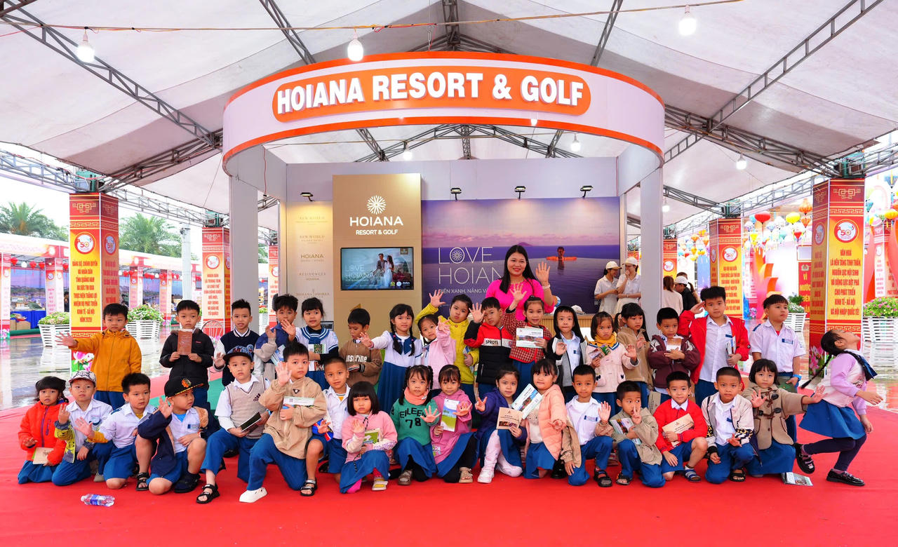 Hành trình 50 năm phát triển tỉnh Quảng Nam qua tư liệu và sản phẩm đặc trưng