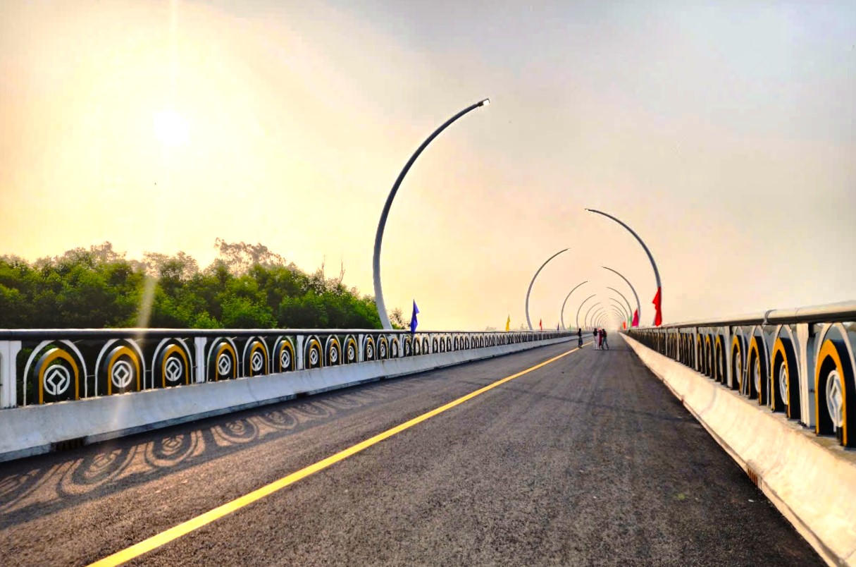 Quảng Nam thông xe kỹ thuật hai cầu bắc qua hai con sông lớn nhất tỉnh