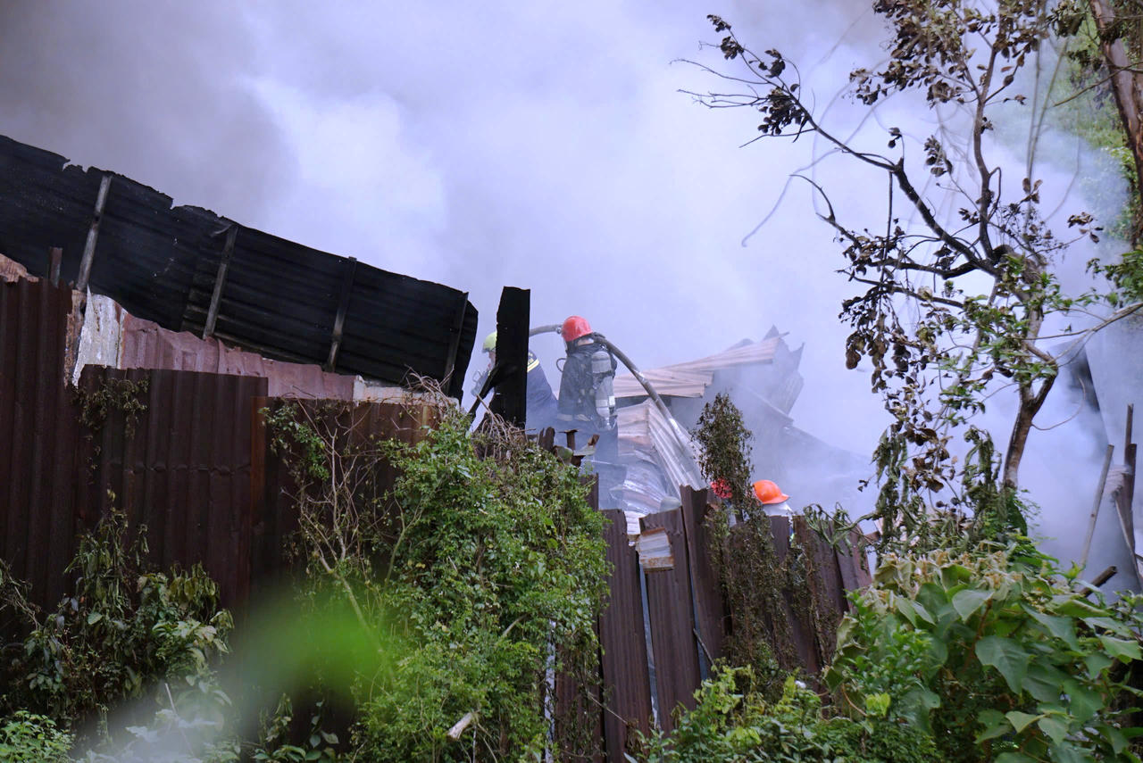 Cháy lớn tại khu nhà xưởng phế liệu ở Đà Nẵng