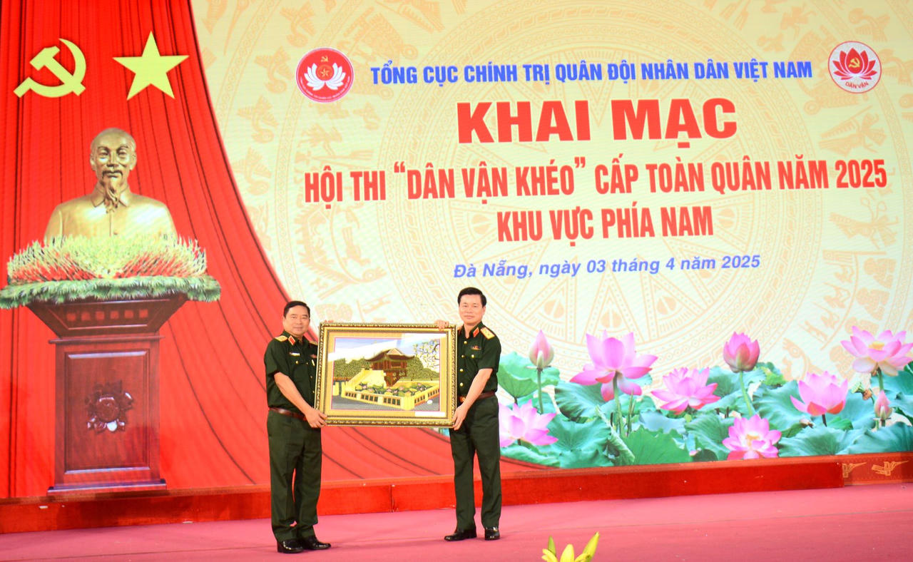 Khai mạc Hội thi 'Dân vận khéo' toàn quân khu vực phía Nam 