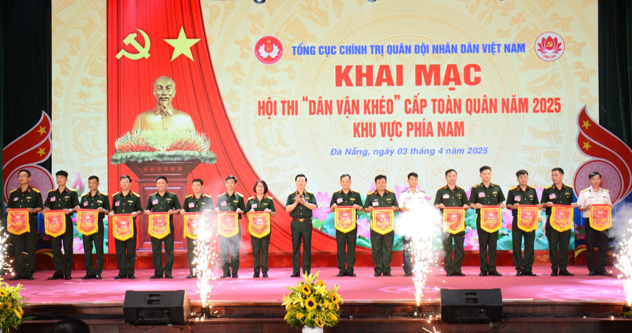 Khai mạc Hội thi 'Dân vận khéo' toàn quân khu vực phía Nam 